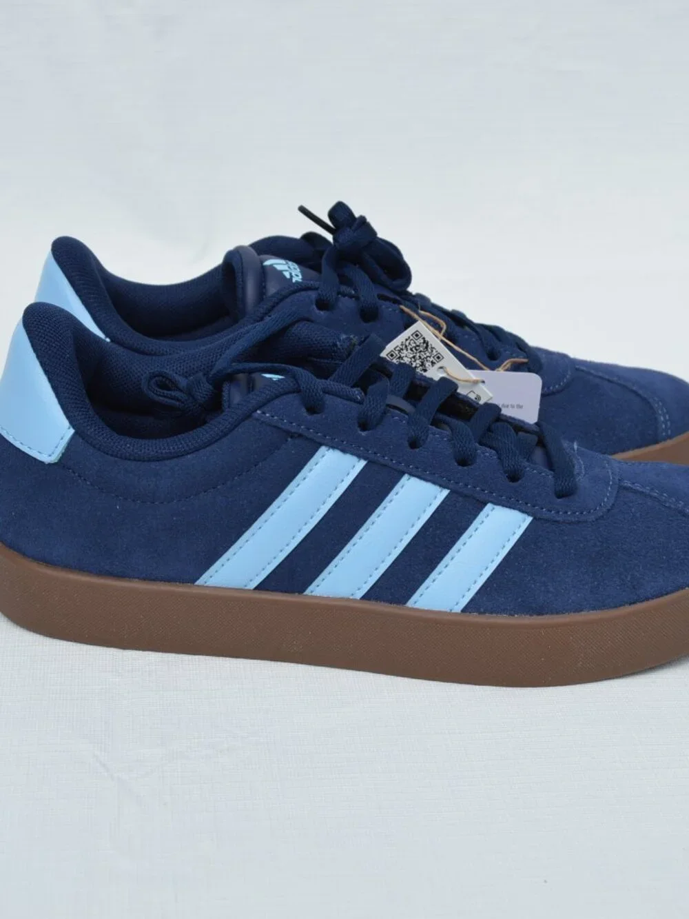 Adidas VL Court 3.0 Shoes Size 4.5  (New)